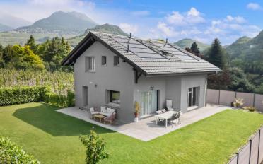 Villa 5.5 Zimmer - image - 1