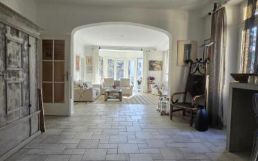 Villa 8.5 pièces - image - 5