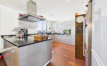 Reihenfamilienhaus 6.5 Zimmer - image - 7