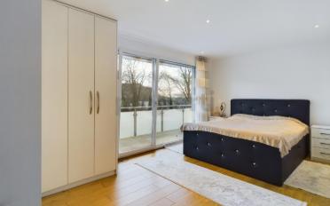 Single house 8.5 rooms - image - 7