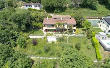 Maison contiguë 10.5 pièces - image - 1