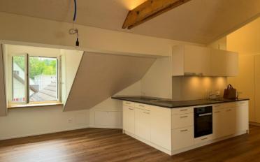 Dachwohnung 2.5 Zimmer - image - 1