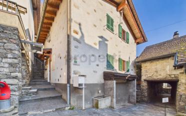 Maison contiguë 4.5 pièces - image - 1
