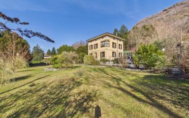 Villa 8.5 Zimmer - image - 1