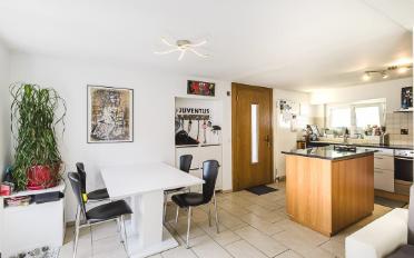 Single house 8 rooms - image - 5
