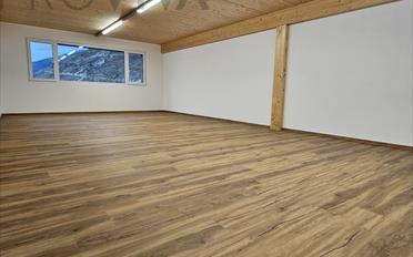 Office - image - 4