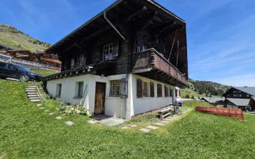 Chalet 10.5 pièces - image - 1