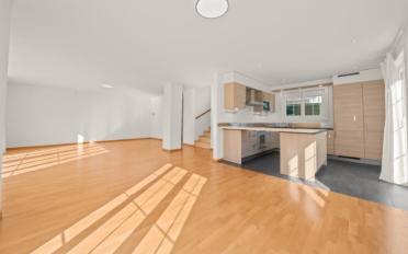 Einfamilienhaus 7.5 Zimmer - image - 4