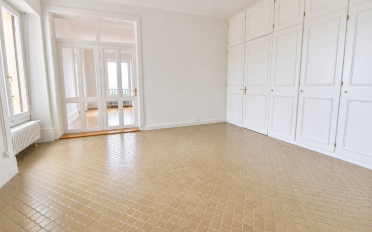 Apartment 7.5 rooms - image - 7