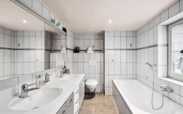 Single house 6 rooms - image - 8