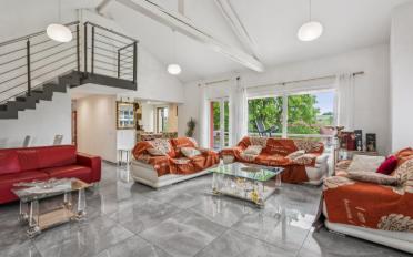 Einfamilienhaus 8.5 Zimmer - image - 2