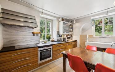 Einfamilienhaus 8.5 Zimmer - image - 4