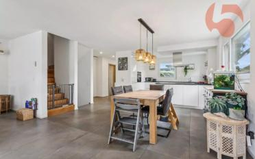 Maison 5.5 pièces - image - 3