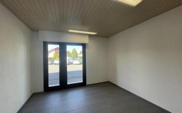 Office - image - 4