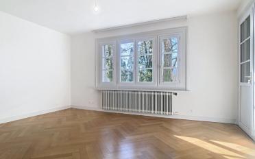 Apartment 4 rooms - image - 2