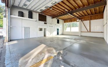 Mixed use property - image - 3