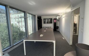 Commercial - image - 4