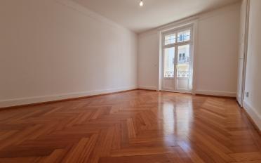 Apartment 4 rooms - image - 3