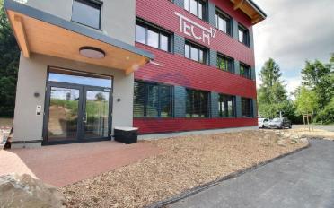 Commercial - image - 2