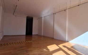 Arcade 1 room - image - 3