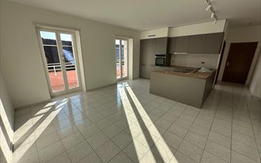 Wohnung 4 Zimmer - image - 1