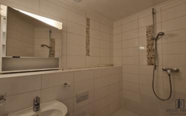 Studio 1 room - image - 3