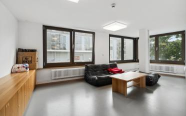 Furnished flat 1 room - image - 3