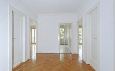 Apartment 4 rooms - image - 4