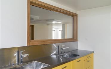 Furnished flat 1 room - image - 5