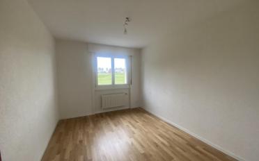 Apartment 4 rooms - image - 3