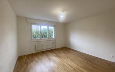 Apartment 4 rooms - image - 4