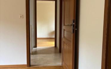 Maison contiguë 9 pièces - image - 7
