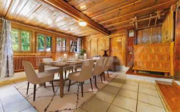 Farm house 9 rooms - image - 1