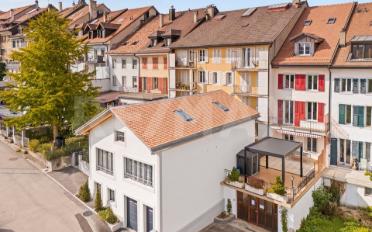 Maison contiguë 7.5 pièces - image - 1