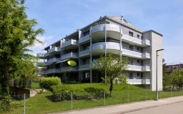 Moto Hallenplatz - image - 2