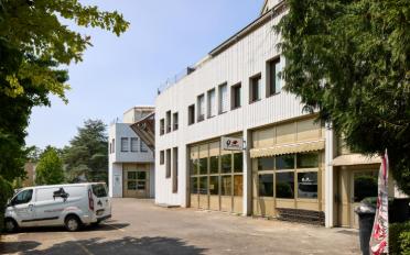 Office - image - 5