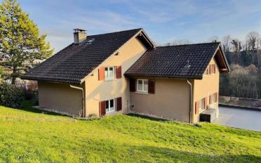 Villa 7.5 pièces - image - 2
