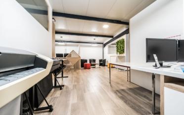 Office - image - 5