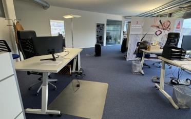 Office - image - 6