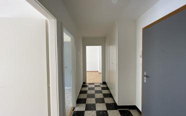 Apartment 2.5 rooms - image - 7