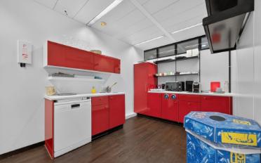 Office - image - 8