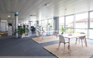 Bureau - image - 3