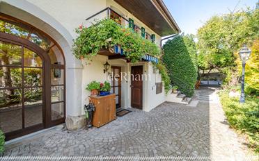 Wohnung 9.5 Zimmer - image - 1