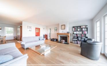 Einfamilienhaus 7.5 Zimmer - image - 4