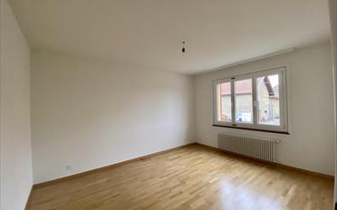Apartment 4 rooms - image - 4