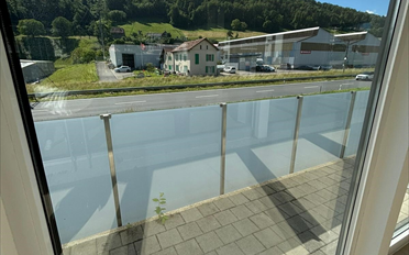 Commercial - image - 5
