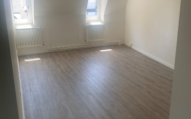 Wohnung 2.5 Zimmer - image - 1