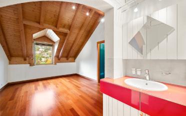 Apartment 4 rooms - image - 8
