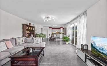 Apartment 4 rooms - image - 2