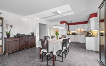 Apartment 4 rooms - image - 7